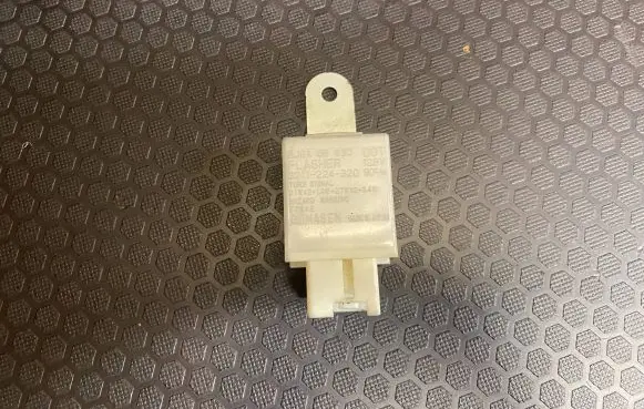 Mazda 6 Hazard warning light relay GJ6A66830