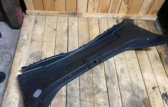 Mercedes-Benz CLS C219 Trunk/boot sill cover protection a2196930291 2196930291