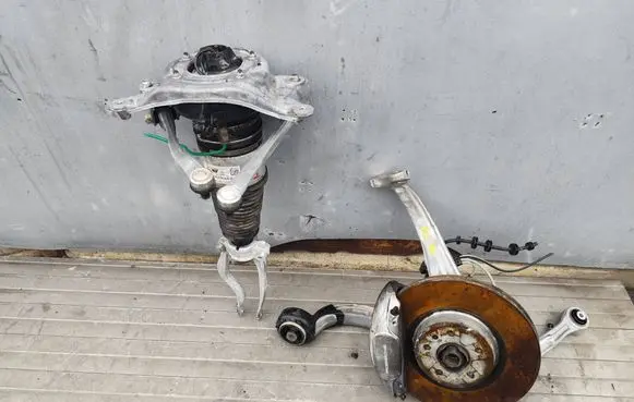 Porsche Macan (95B) Front wheel hub 95B407254E 95B616039G