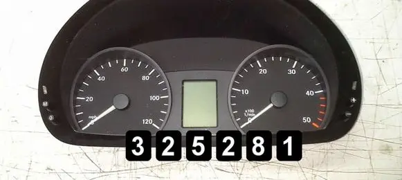 Mercedes-Benz Sprinter W901 W902 W903 W904 Speedometer (instrument cluster) A9064468421