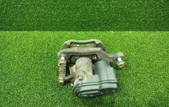 Renault Koleos II Rear brake caliper 32353311C 2056A