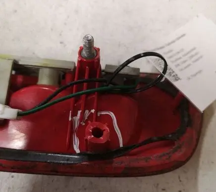 Hyundai Santa Fe Third/center stoplight 927502B000