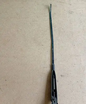 Renault Thalia I Front wiper blade arm 8200062120