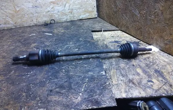Chrysler Pacifica Rear driveshaft P05110027AA