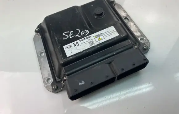 Subaru Outback Engine control unit/module 22611AW600