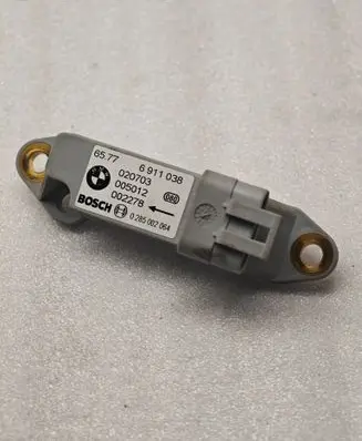 BMW 3 E46 Airbag deployment crash/impact sensor 6911038 0285002064 020703