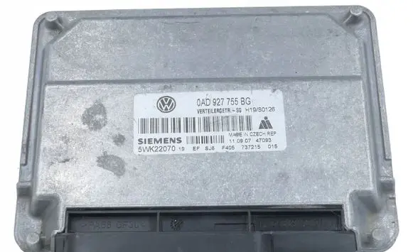 Volkswagen Touareg I Gearbox control unit/module 0AD927755BG