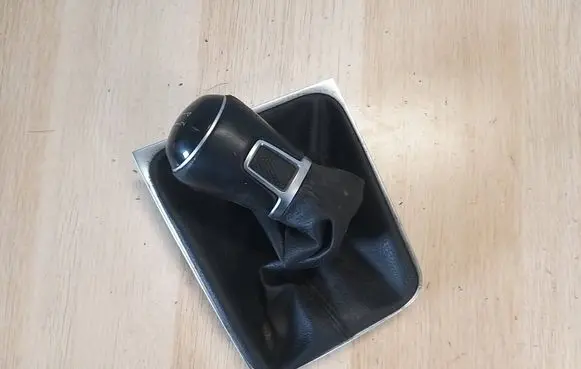 Volkswagen Golf VII Gear shift switch/knob 5G1711113B