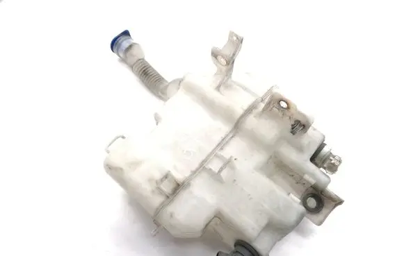 Mazda 3 II Windshield washer fluid reservoir/tank