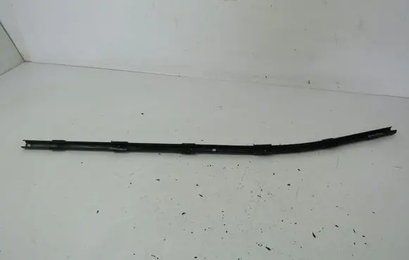 Mercedes-Benz Vito Viano W638 Sliding door upper top rail A6387660137