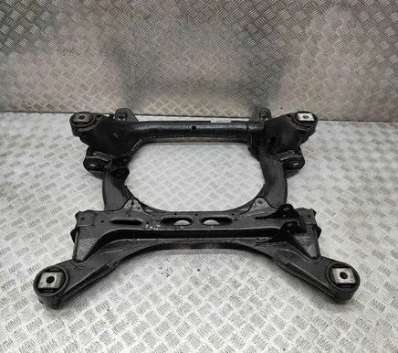 Audi Q7 4L Front subframe 7L0400025 7L0499435