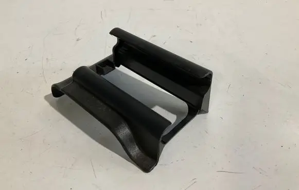 Mercedes-Benz E W211 Front passenger seat rail trim 2118192420