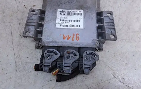 Peugeot 206 Engine control unit/module IAW48P270
