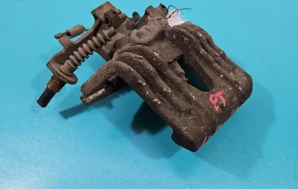 Opel Zafira A Rear brake caliper IMPRK1377943