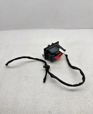 Mercedes-Benz ML W166 Fuel tank cap lock motor A0038203297 896113Q04 030420120013