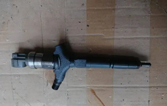Opel Signum Fuel injector 8972391617 05E11433