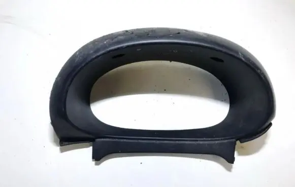 Nissan Almera Tino Dashboard trim 682404u000