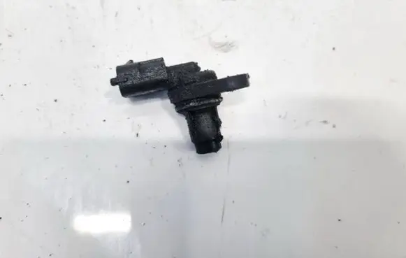 KIA Ceed Camshaft position sensor 393002A000 39300-2A000
