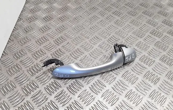 Volkswagen Touran III Rear door exterior handle 5TA837206A 510839168