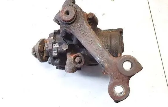 Mercedes-Benz E W124 Steering rack 1244610401