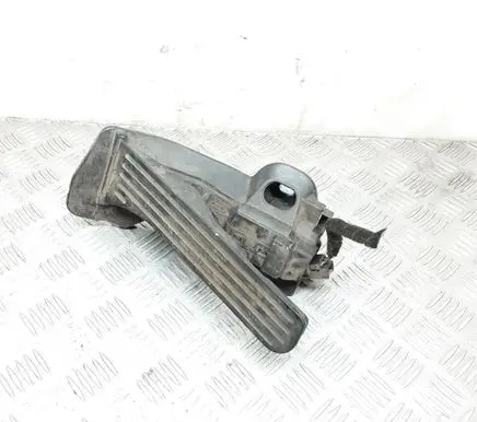 Volkswagen Jetta V Accelerator throttle pedal 6PV00874500 1K2721503M 74390500