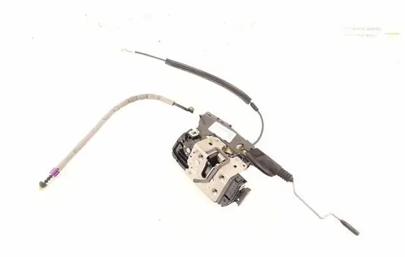 Mercedes-Benz SLK R172 Front door lock 2047203635 2047203035
