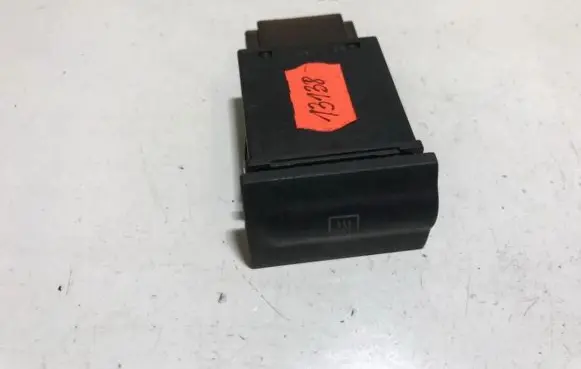Skoda Octavia Mk1 (1U) Windscreen/window heater switch 1u0959621a