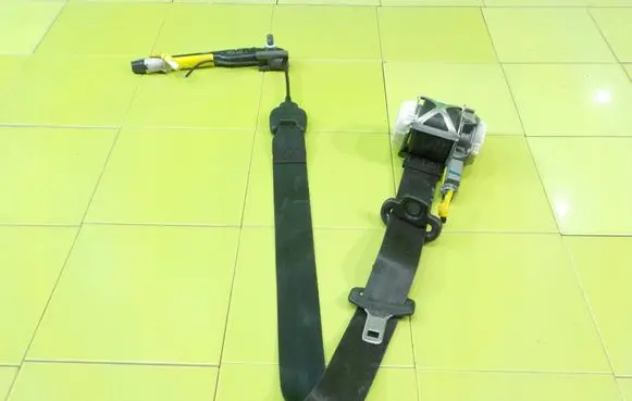 Ford Ka Front seatbelt 34100910 BEZPIECZENSTWA