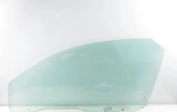 Ford Focus Front door window/glass (coupe) 