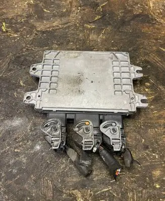 Nissan Qashqai Engine control unit/module MEC93600