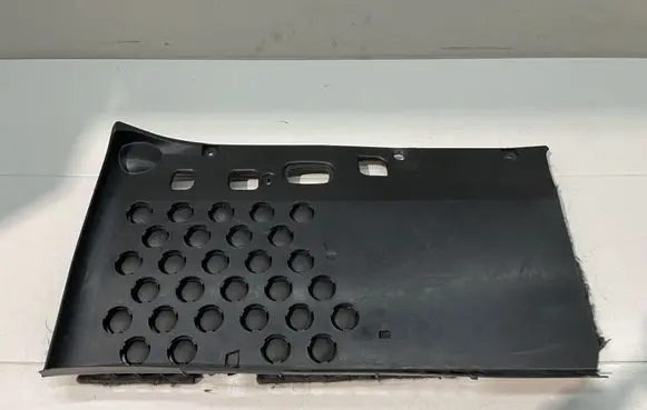 Mercedes-Benz S W221 Dashboard lower bottom trim panel A2216801039