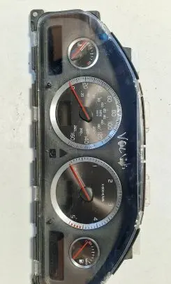 Volvo S60 Speedometer (instrument cluster) 8690549 8602025 30728790