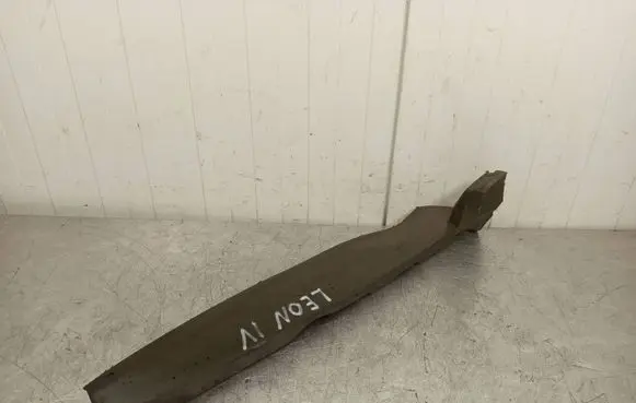 Seat Leon IV Fender foam support/seal 5FA864236