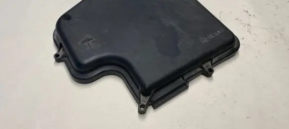 Audi A6 S6 C5 4B Fuse box cover 8D1907613A