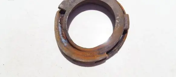 Lancia Musa Front coil spring rubber mount b340