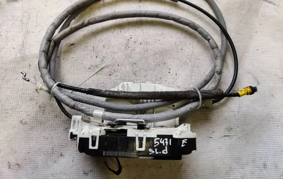 Volkswagen Crafter Sliding door lock A9067304335