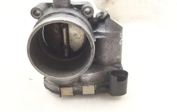 Audi A6 S6 C5 4B Throttle valve 06B133062B