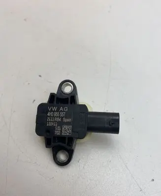 Audi A6 S6 C7 4G Airbag deployment crash/impact sensor 4H0955557