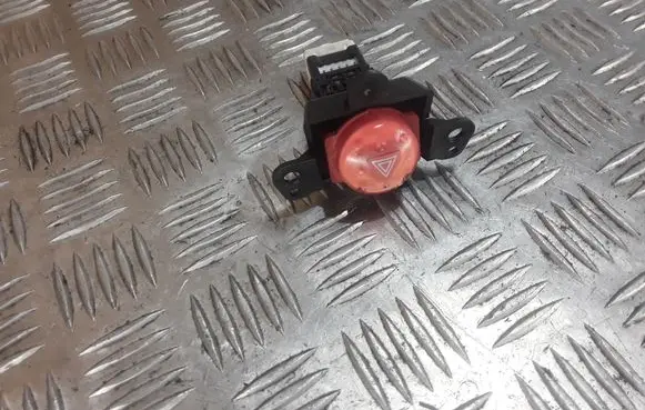 Nissan Almera Tino Hazard light switch 06016