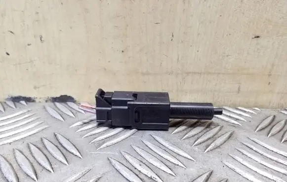 Clutch pedal sensor