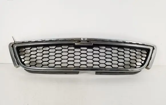 Chevrolet Captiva Front grill 96945172
