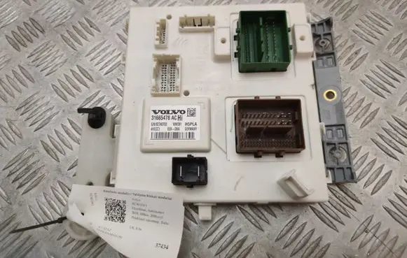 Volvo XC90 Comfort/convenience module 31665478 31665478AC