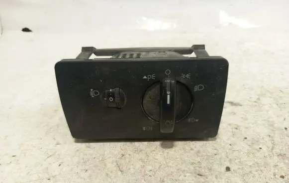 Ford Mondeo Mk III Light switch 4S7T13A024FA 04052763