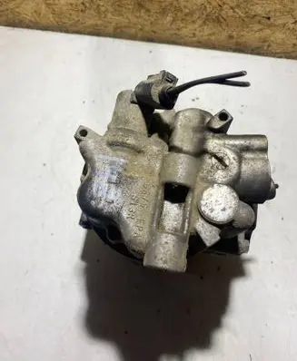 Volkswagen PASSAT B6 Air conditioning (A/C) compressor (pump) 1K0820803Q 01586806563