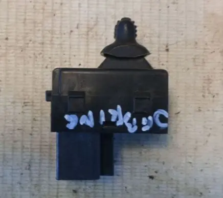 Chrysler Sebring (ST-22 - JR) Electric window control switch 04602465AA