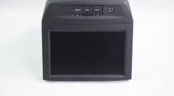 Peugeot Partner Radio/CD/DVD/GPS head unit 9817704380
