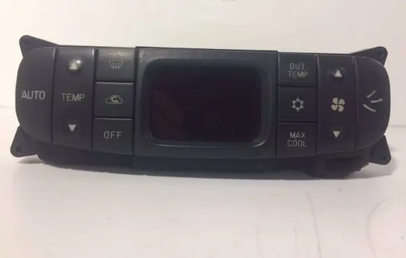 Mitsubishi Carisma Climate control unit MR398016