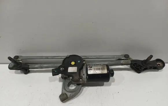 BMW 1 F20 F21 Front wiper linkage and motor 7239510