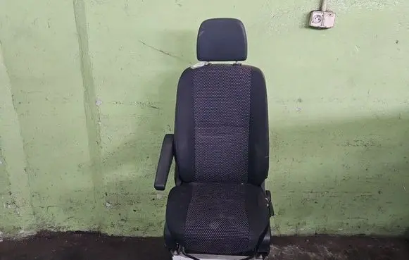 Mercedes-Benz Sprinter W906 Front driver seat IMPRK1571719