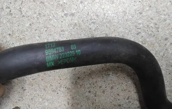 Porsche Taycan 9J1 Engine coolant pipe/hose 9894783